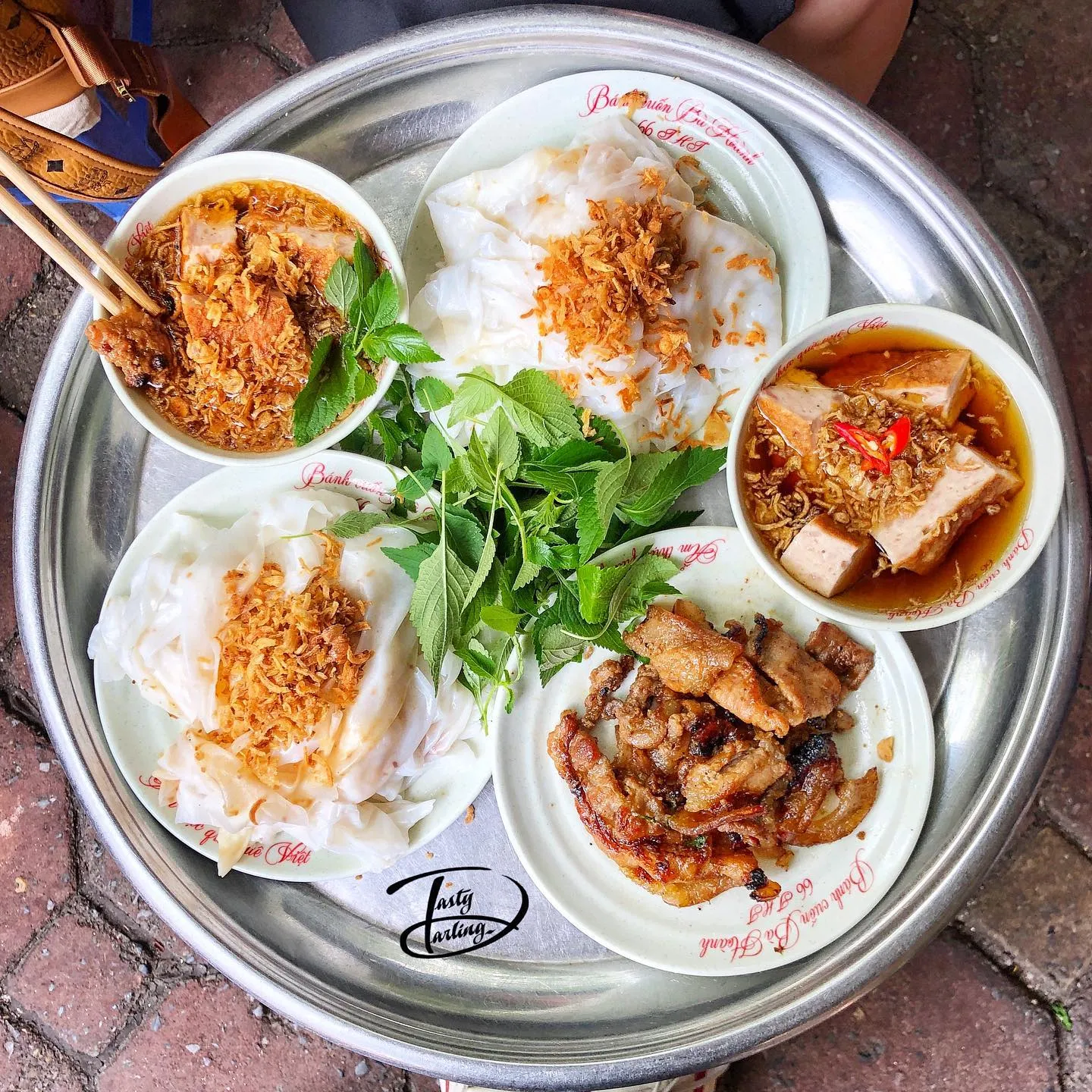 platos vietnamitas que debe probar banh cuon