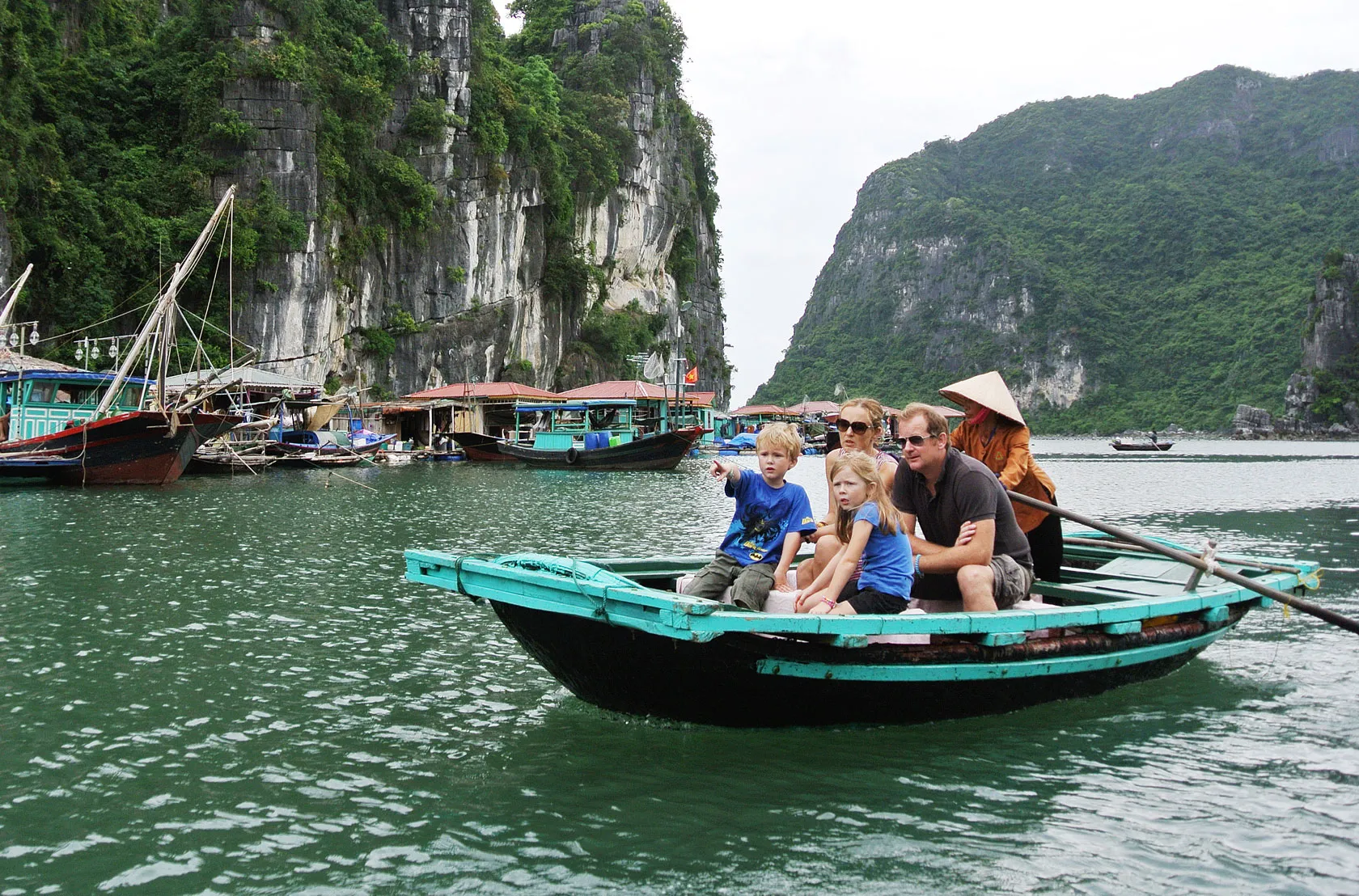 crucero nocturno en Ha Long