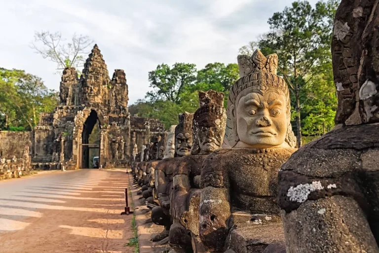 Belleza de Vietnam Norte y Camboya